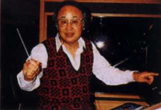 Seiji Yokoyama à la direction d'orchestre lors de répétions